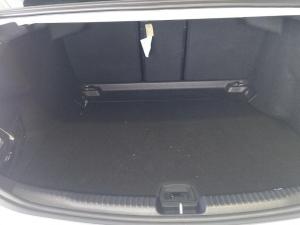 Mercedes-Benz C-Class C200 Avantgarde - Image 10