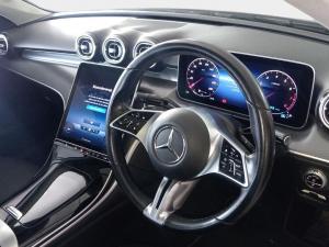 Mercedes-Benz C-Class C200 Avantgarde - Image 13