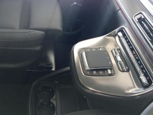 Mercedes-Benz V-Class V300d Exclusive - Image 12