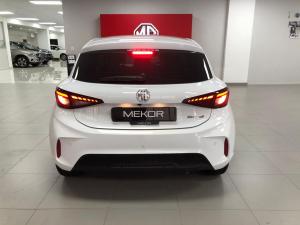 MG MG3 1.5 Luxury - Image 6
