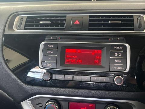 Image Kia Rio hatch 1.4 Tec