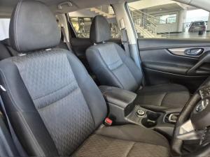 Nissan X-Trail 2.5 4x4 Acenta Tech - Image 16