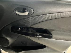 Toyota Etios Cross 1.5 Xs - Image 7