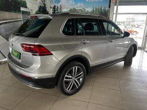 Volkswagen Tiguan 2.0TSI 4Motion Highline - Image 2