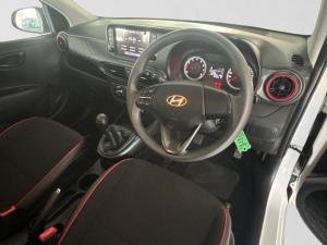 Hyundai Grand i10 1.0 Premium hatch - Image 23