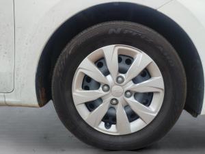 Kia Pegas 1.4 LX manual - Image 11