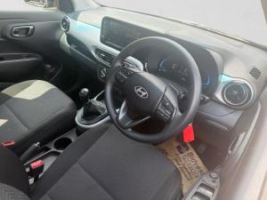 Hyundai Exter 1.2 Premium manual - Image 16