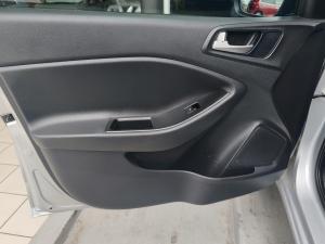 Hyundai i20 1.2 Motion - Image 8