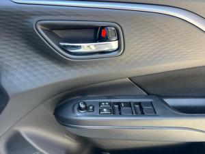 Suzuki Swift 1.2 GL+ manual - Image 9