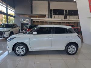 Suzuki Swift 1.2 GL+ manual - Image 8