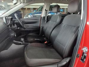 Hyundai i20 1.4 Motion auto - Image 17