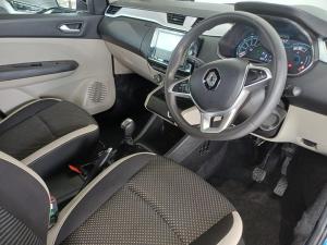 Renault Triber 1.0 Prestige auto - Image 12