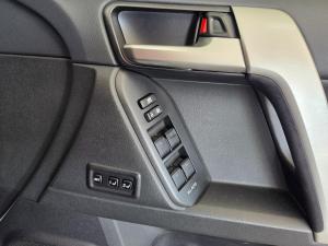 Toyota Land Cruiser Prado 2.8GD VX-L - Image 20
