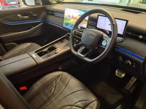 Chery Tiggo 9 1.5T CSH Plug-In Hybrid Vanguard AWD - Image 11