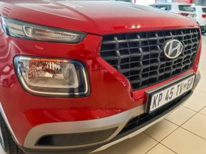 Hyundai Venue 1.2 Motion - Image 19