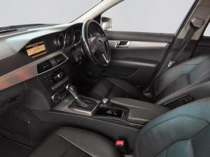 Mercedes-Benz C180 BE Avantgarde automatic - Image 3