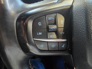 Ford Everest 3.0TD V6 4WD Platinum - Image 17