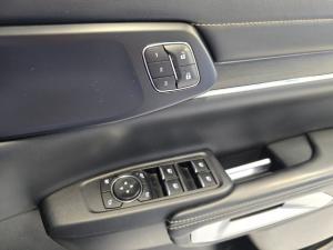 Ford Everest 3.0TD V6 4WD Platinum - Image 21