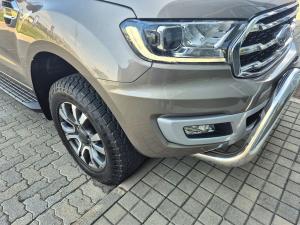 Ford Everest 2.0Bi-Turbo 4WD XLT - Image 6