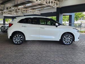 Suzuki Baleno 1.5 GLX auto - Image 10