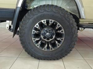 Toyota Land Cruiser 76 4.5D-4D V8 station wagon LX - Image 15