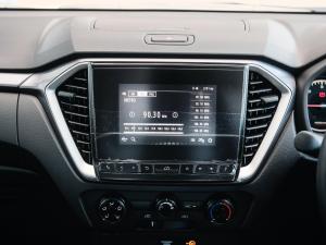 Isuzu D-Max 1.9TD double cab LS auto - Image 25