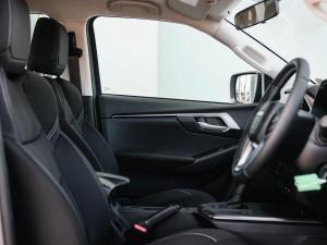 Isuzu D-Max 1.9TD double cab LS auto - Image 18