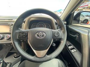 Toyota RAV4 2.0 GX - Image 8