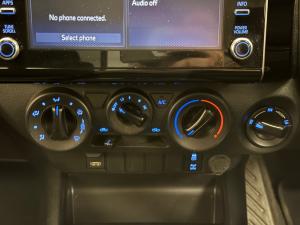 Toyota Hilux 2.4GD-6 double cab 4x4 Raider auto - Image 14