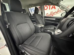 Toyota Hilux 2.4GD-6 double cab 4x4 Raider auto - Image 15
