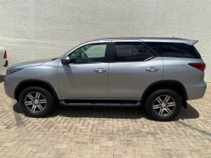 Toyota Fortuner 2.4GD-6 auto - Image 13