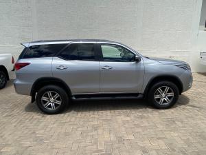 Toyota Fortuner 2.4GD-6 auto - Image 3