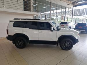 Toyota Land Cruiser Prado 2.8GD TX - Image 3