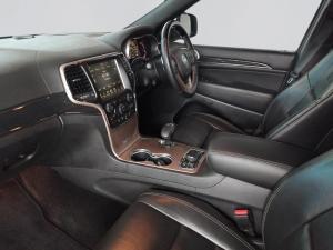 Jeep Grand Cherokee 3.0L V6 CRD O/LAND - Image 3