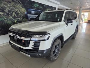 Toyota Land Cruiser 300 3.3D GR-Sport - Image 1