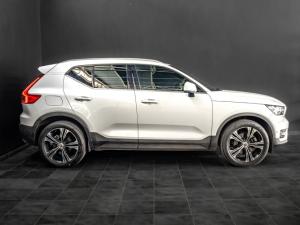 Volvo XC40 D4 AWD Inscription - Image 4
