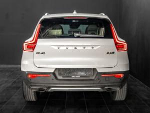 Volvo XC40 D4 AWD Inscription - Image 7
