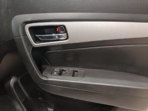 Suzuki Vitara Brezza 1.5 GLX auto - Image 15
