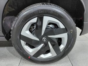 Nissan Magnite 1.0 Visia manual - Image 13