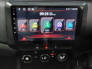 Nissan Magnite 1.0 Visia manual - Image 8