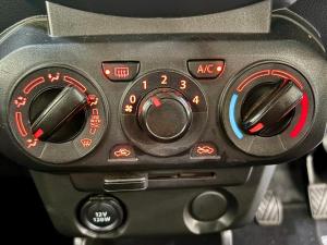 Suzuki S-Presso 1.0 GL manual - Image 5