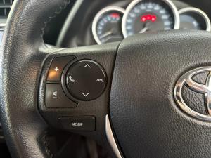 Toyota Corolla Quest 1.8 Prestige auto - Image 9