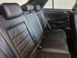 Volkswagen T-Roc 2.0TSI 4Motion R-Line - Image 9