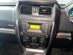 Mahindra Pik Up 2.2CRDe double cab 4x4 S6 Karoo auto - Image 19