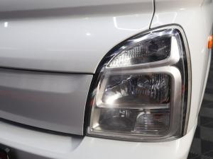 Hyundai H-100 Bakkie 2.6D deck (aircon) - Image 6