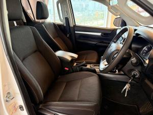Toyota Hilux 2.4GD-6 double cab 4x4 Raider auto - Image 11