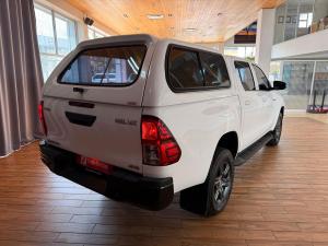 Toyota Hilux 2.4GD-6 double cab 4x4 Raider auto - Image 6