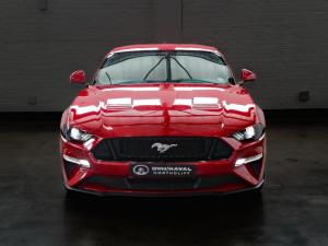 Ford Mustang 5.0 GT fastback - Image 3