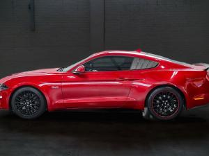 Ford Mustang 5.0 GT fastback - Image 6