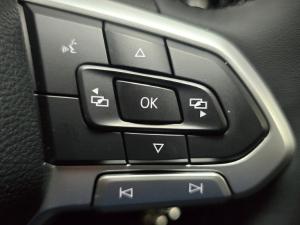 Volkswagen Amarok 2.0BiTDI double cab Life 4Motion - Image 12